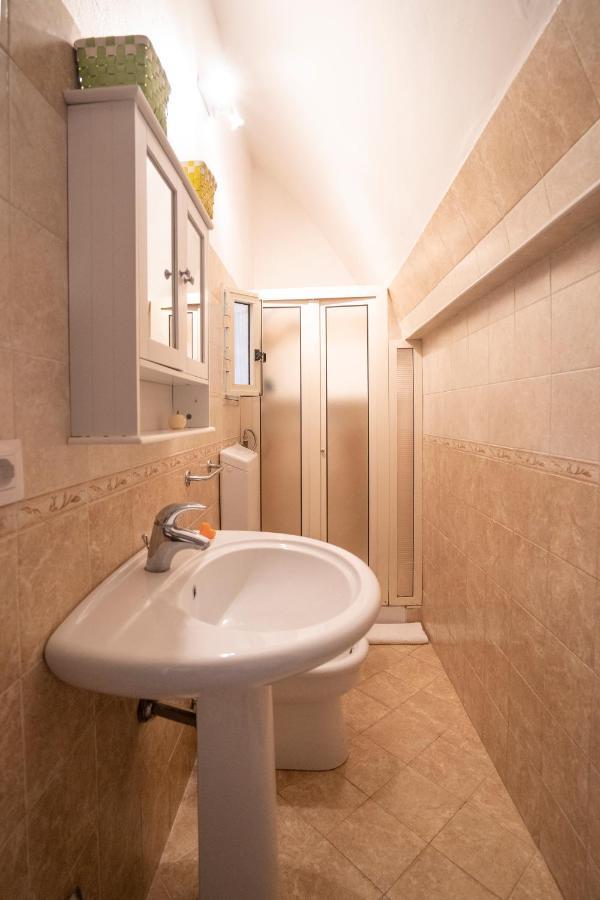 トロペーアLa Casina Nel Centroアパートメント エクステリア 写真
